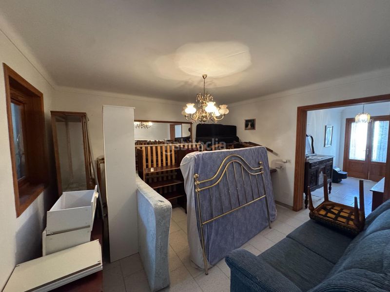 Foto faef987b-4a91-44ef-a03f-babd0dd0a01a. Casa amb aparcament a Sant Joan