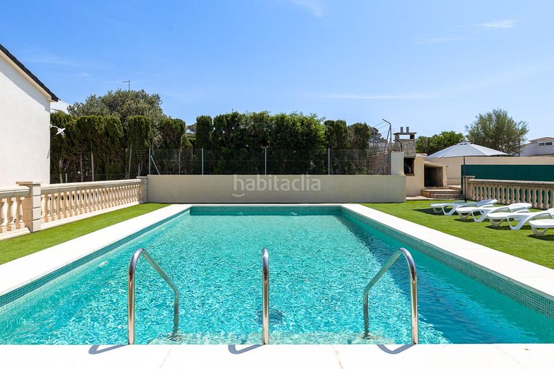 Foto 4491e4f5-fd1b-4eeb-9a7d-497c45ff6a4f. Xalet amb aparcament piscina a S´Arenal Palma de Mallorca