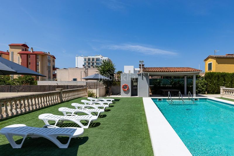 Foto c57d01bd-2f24-41c5-8c29-4af3faaa841f. Xalet amb aparcament piscina a S´Arenal Palma de Mallorca