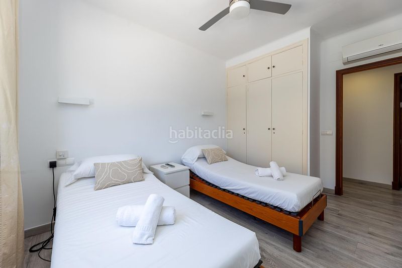 Foto d5a86cfa-b182-44bb-bdf3-75e256a41545. Xalet amb aparcament piscina a S´Arenal Palma de Mallorca