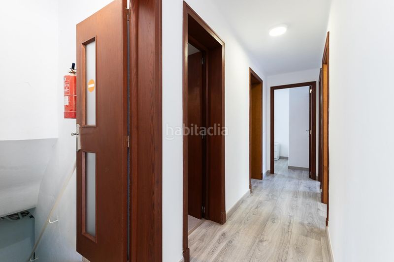 Foto e0c7808d-8130-42b8-b085-bf4ff51d9174. Xalet amb aparcament piscina a S´Arenal Palma de Mallorca