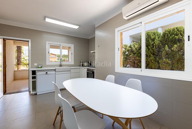 Foto e21e2a90-a40c-4dc4-9691-a123d610ff8a. Xalet amb aparcament piscina a S´Arenal Palma de Mallorca