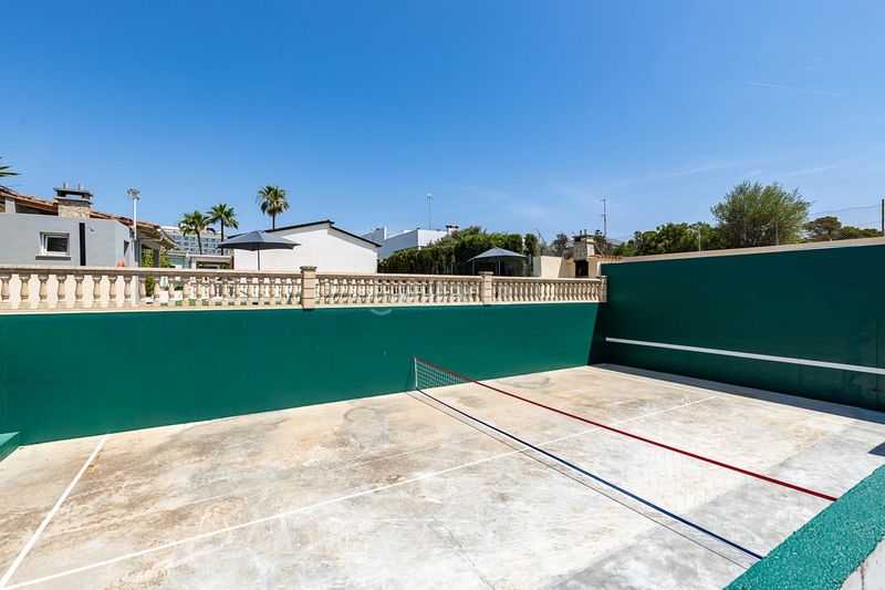 Foto 125eb851-7e1c-4977-b9dd-0bc4d0a7938b. Xalet amb calefacció aparcament piscina a S´Arenal Palma de Mallorca