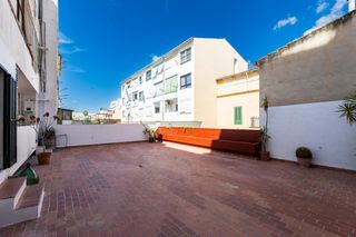 Pis  Carrer de contestí. Piso reformado con gran terraza en son espanyolet