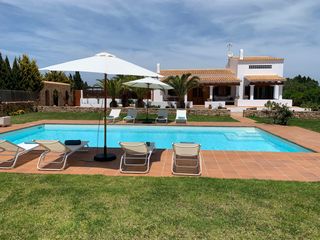 Xalet a N/a. Finca con alma mediterránea, un oasis privado con piscina y gran