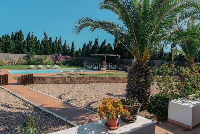 Foto 988d6470-3d54-49ed-a1b6-432d0a886be4. Chalet finca con alma mediterránea, un oasis privado con piscina y gran parcela en sant francesc xavier en Formentera