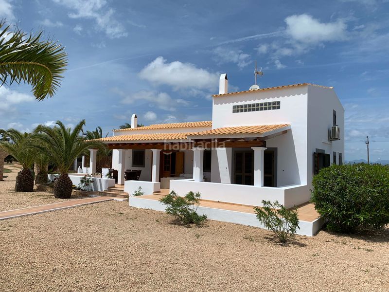 Foto 9ddec66e-1ebd-4cdb-bd50-3abc7000f45e. Chalet finca con alma mediterránea, un oasis privado con piscina y gran parcela en sant francesc xavier en Formentera