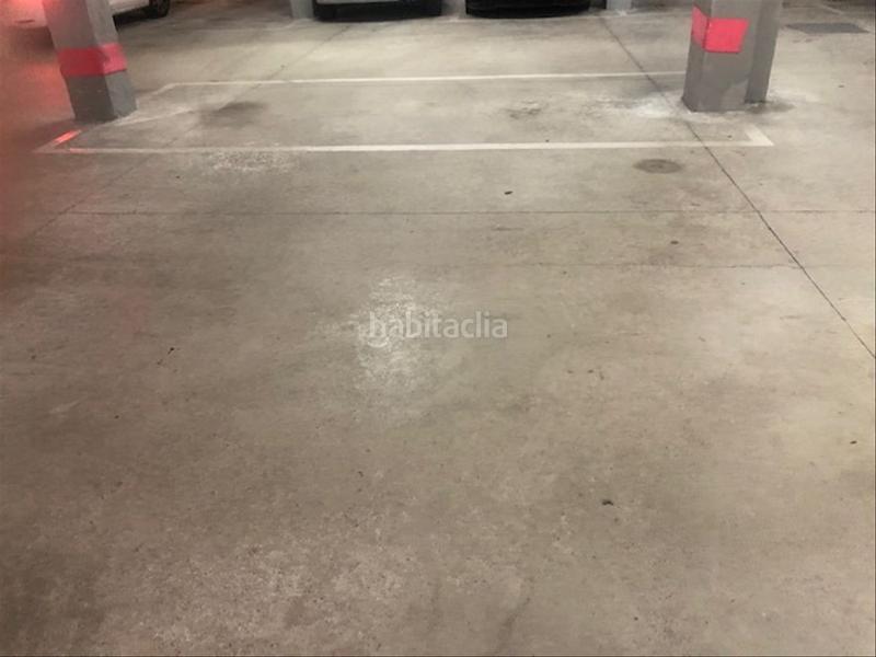 Foto 41c14267-6c08-4ad4-87be-aee1a874c418. Parking voiture dans Centre-Cordelles Cerdanyola del Vallès