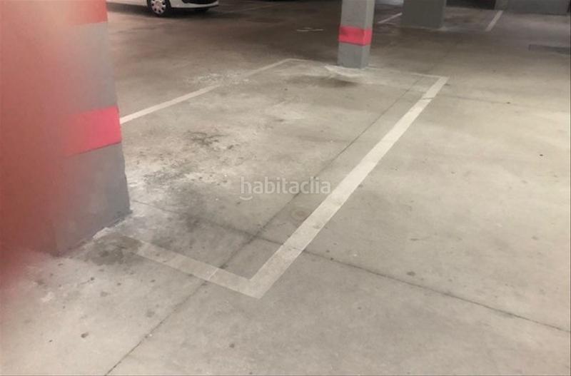 Foto d3d80063-d59f-4dda-ac1c-77cbc1d7f9a3. Parking voiture dans Centre-Cordelles Cerdanyola del Vallès