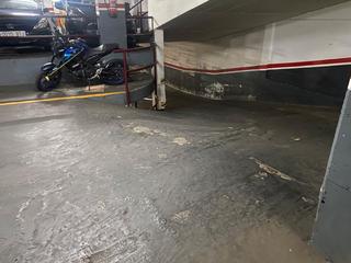 Autoparkplatz in Carrer de santa anna 87