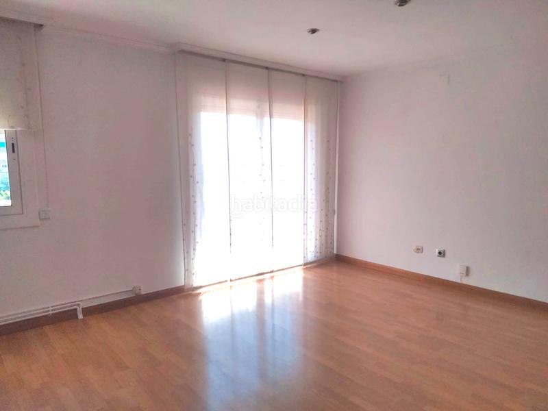 Foto a4123a25-6d44-4546-8578-50e7a8afc86e. Pis amb calefacció a Catalunya - Fontetes Cerdanyola del Vallès