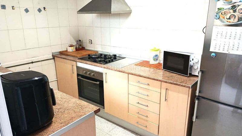 Foto c4b74b2f-08c8-41e4-bdcd-9adcdff84640. Casa adossada amb calefacció a Ca n'Oriac Sabadell