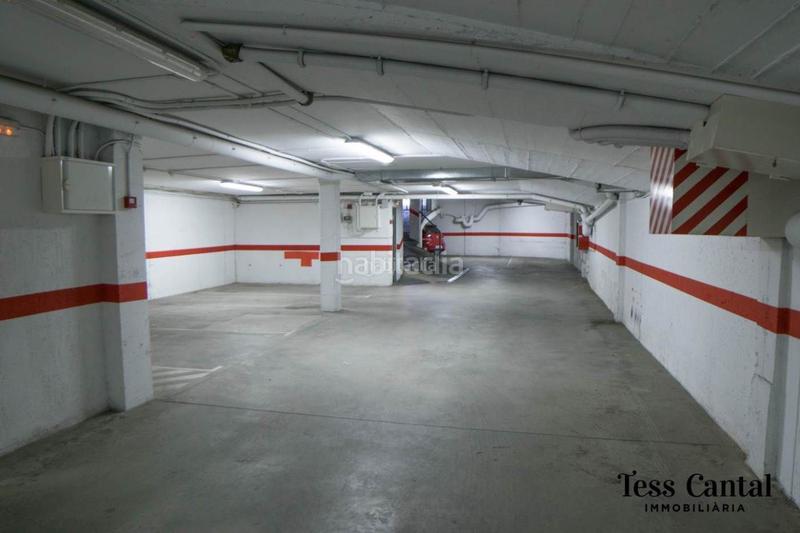 Foto f83dfdec-fb69-4557-9a84-dc642fe4f792. Parking coche en Sant Celoni