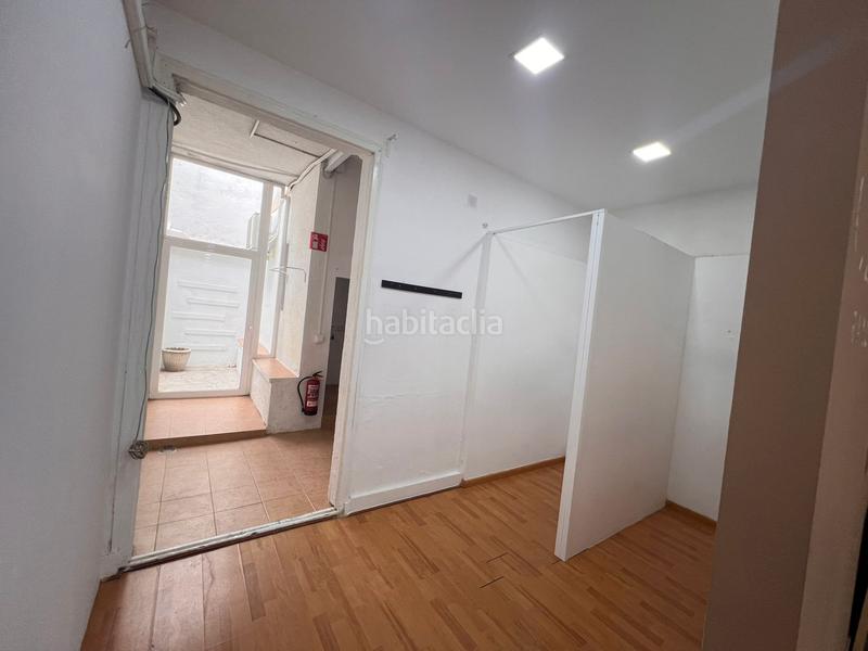 Foto 8d0d69eb-987e-4fb3-9064-4182742cd155. Lloguer local comercial a carrer prim 6 a Sant Celoni