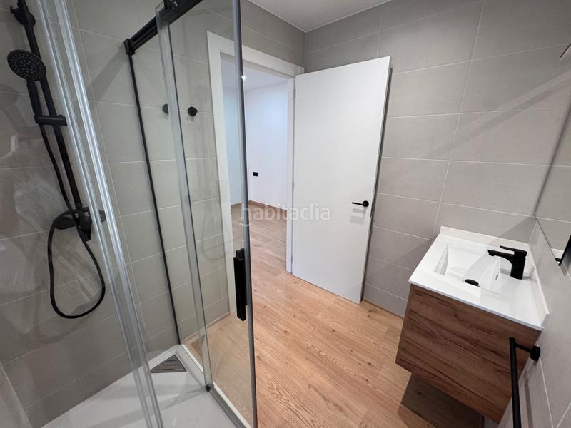 Foto b405086f-c53d-44d8-a0c6-c609a72f12f0. Piano terra con riscaldamento in Sant Celoni