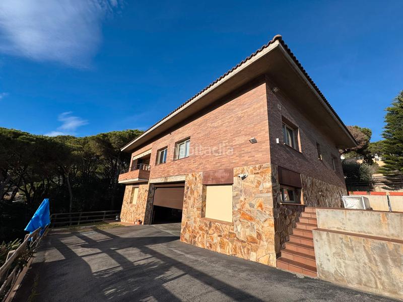 Foto ff28aa8c-9622-4fa3-b0bb-e3048dc272e7. Xalet amb calefacció aparcament piscina a Cabrils