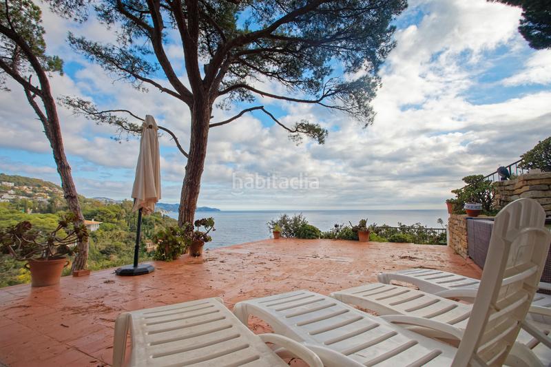 Foto b5033c3b-6149-41e2-b897-b9375c8e2397. Chalet casa exclusiva en la cala sa forcanera y vistas panorámicas al mediterráneo en Blanes