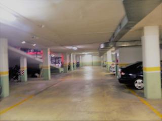Aparcament cotxe  Calle joan corominas. Plaza de pk en calle corredor del gas