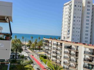 Flat  Josep carner. Oportunidad única en salou! apartamento reformado a pasos de la
