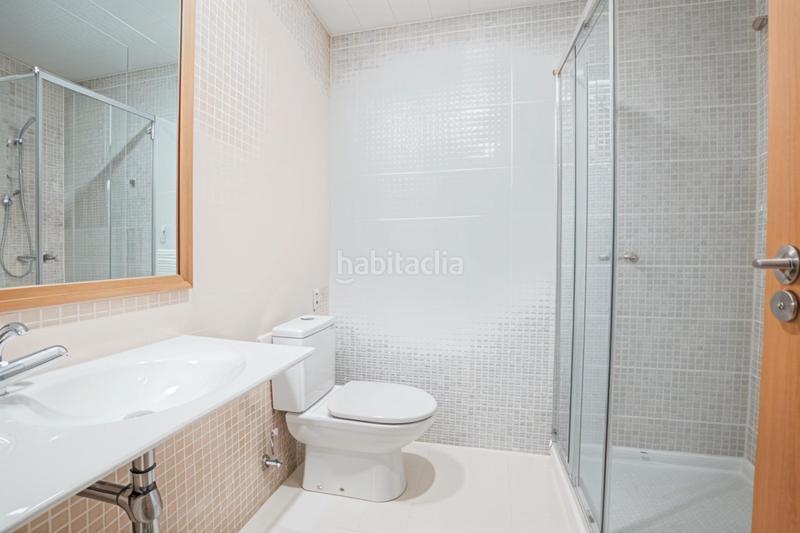 Foto d7542851-c58b-495e-8e53-ddc841e86b94. Pis amb aparcament piscina a Barenys Salou