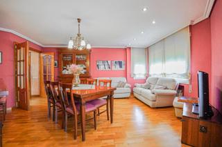 Casa adossada  Calle torreta. Descubre tu nuevo hogar en vilallonga del camp