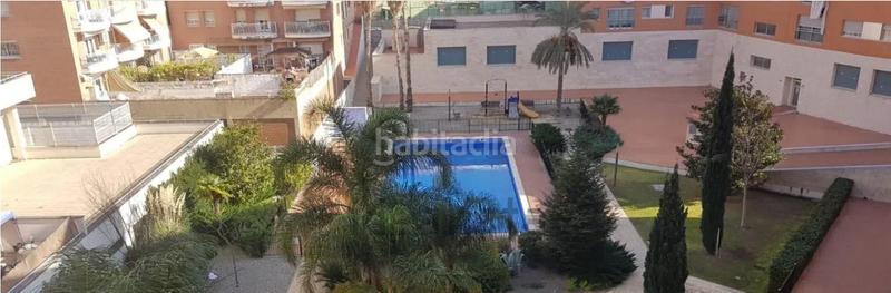 Foto 314cc7d8-639b-4579-9d10-f957779cc84c. Pis amb piscina a Ponent Reus