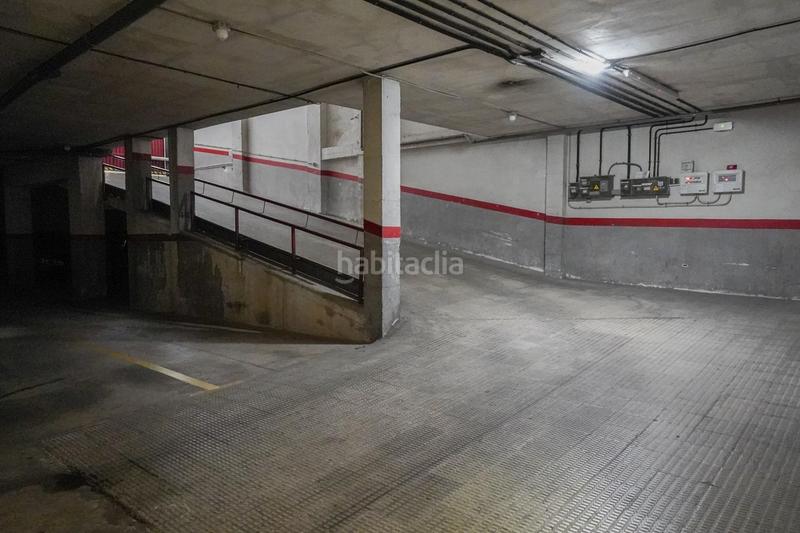 Foto 464022c4-c8f8-450d-b06c-30d4a6fed172. Aparcament cotxe a Llevant Reus