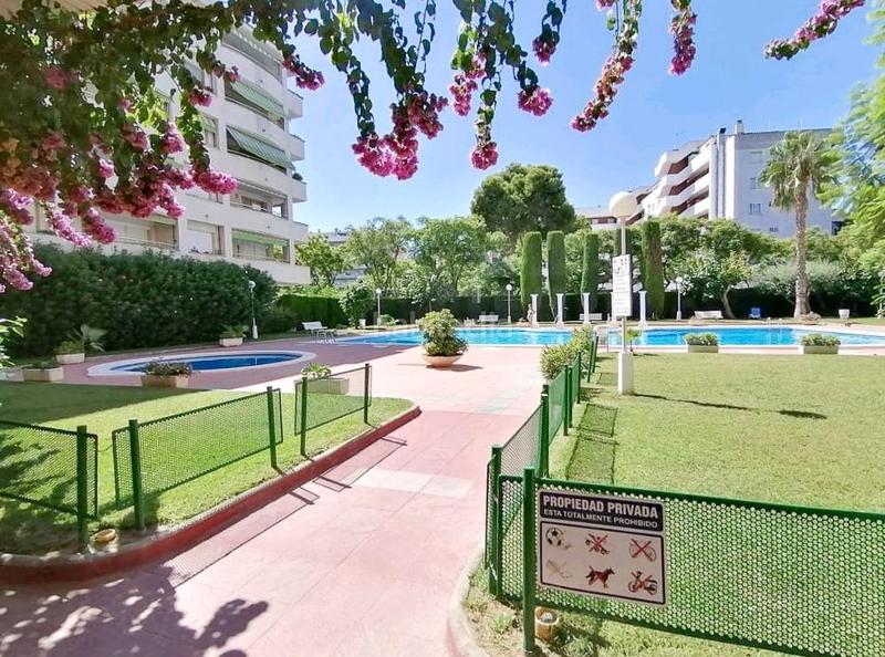 Foto 64b1e69c-ced1-4ebf-8e18-53d1e3da3dd1. Piso  en Mar i Camp - Platja dels Capellans Salou