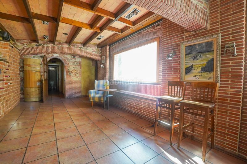 Foto de3c9395-41cc-462b-90cf-2c05cb64c3b0. Local comercial a La Pineda Vila-seca