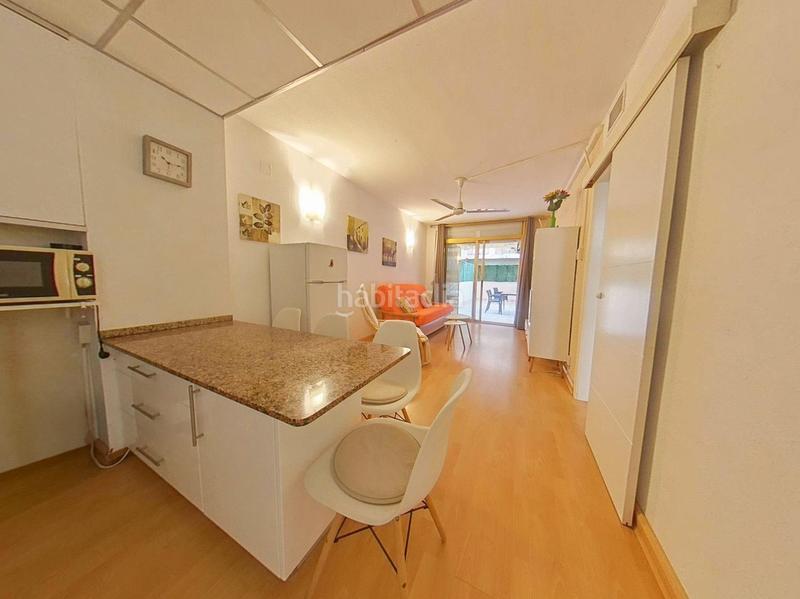 Foto bda7bb1a-4047-485b-9d05-4d48d7ee3f7a. Appartamento con piscina in Mar i Camp - Platja dels Capellans Salou