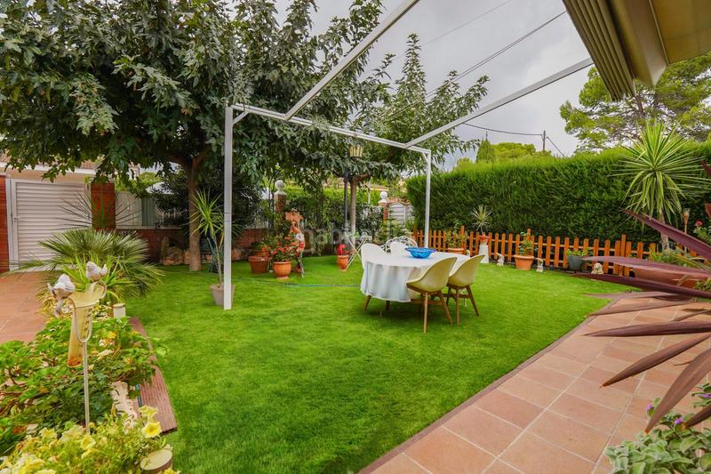 Foto 312fb4a5-8634-4947-9e67-7bc30ac0f1f2. Chalet con riscaldamento piscina in Poble Mont-roig del Camp