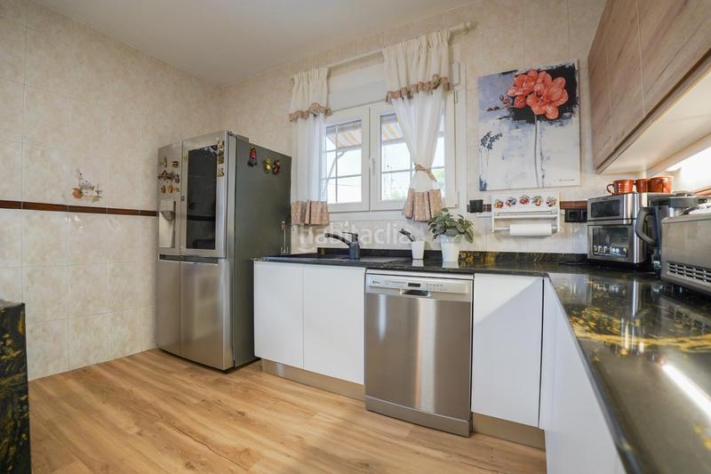 Foto c28df539-7715-48f4-99fc-c71d31b57910. Chalet con riscaldamento piscina in Poble Mont-roig del Camp