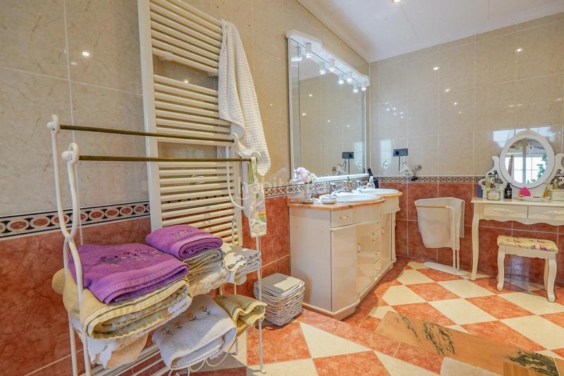 Foto f450fcb5-08c9-41c8-b94e-33049b992132. Chalet con riscaldamento piscina in Poble Mont-roig del Camp