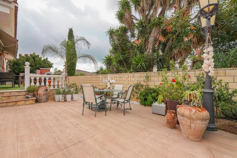 Foto f69e7875-31f1-4d72-b440-fb3f17d104e0. Chalet con riscaldamento piscina in Poble Mont-roig del Camp