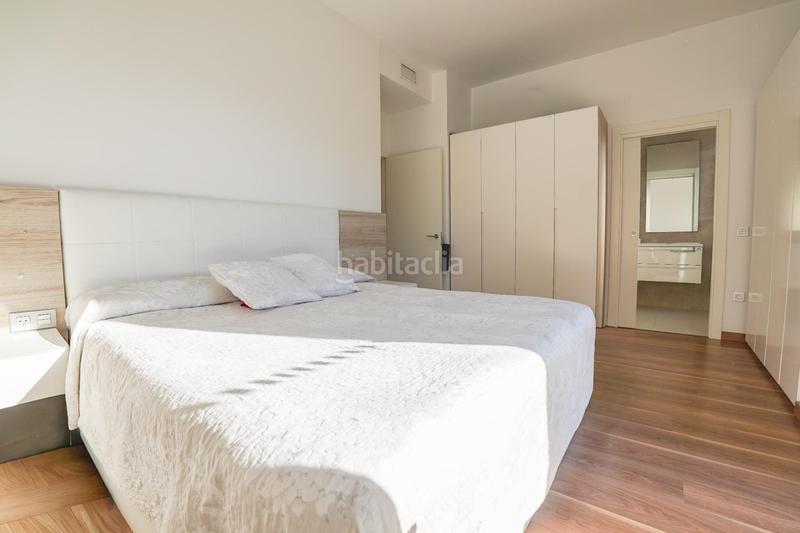 Foto 646f4a0f-a6c4-45dd-ba01-8925cb314aaa. Etagenwohnung mit parking pool in Barenys Salou