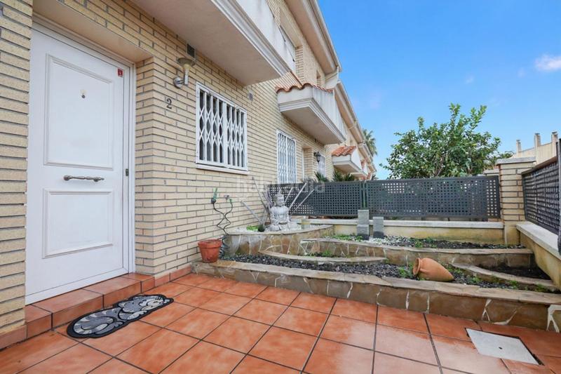 Foto c7c7c721-7662-4d12-9361-356e7f273911. Casa adossada amb calefacció aparcament a Migjorn Reus