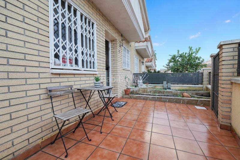 Foto d030670e-5550-4882-bdf0-be63919e28f2. Casa adossada amb calefacció aparcament a Migjorn Reus