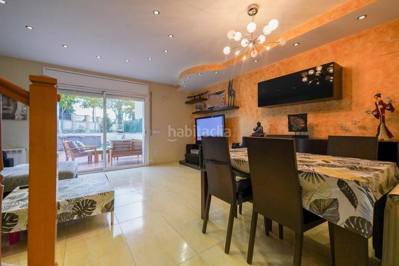 Foto ecfeedfe-a462-4ea5-bf1a-e6d759f5b117. Casa adossada amb calefacció aparcament a Migjorn Reus