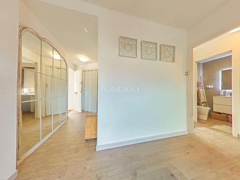 Foto 3e93cbd7-ad21-468d-b068-151e69042fae. Piccolo appartamento con parcheggio piscina in pla de maset - cap de Salou Salou