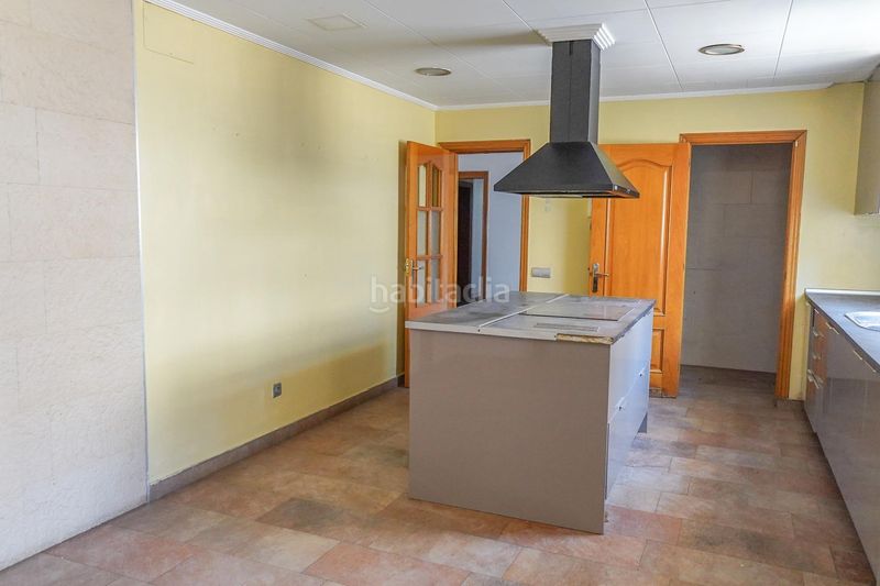 Foto 4bad6a5b-61c8-4c77-a359-6737580c4525. Casa amb aparcament a Migjorn Reus