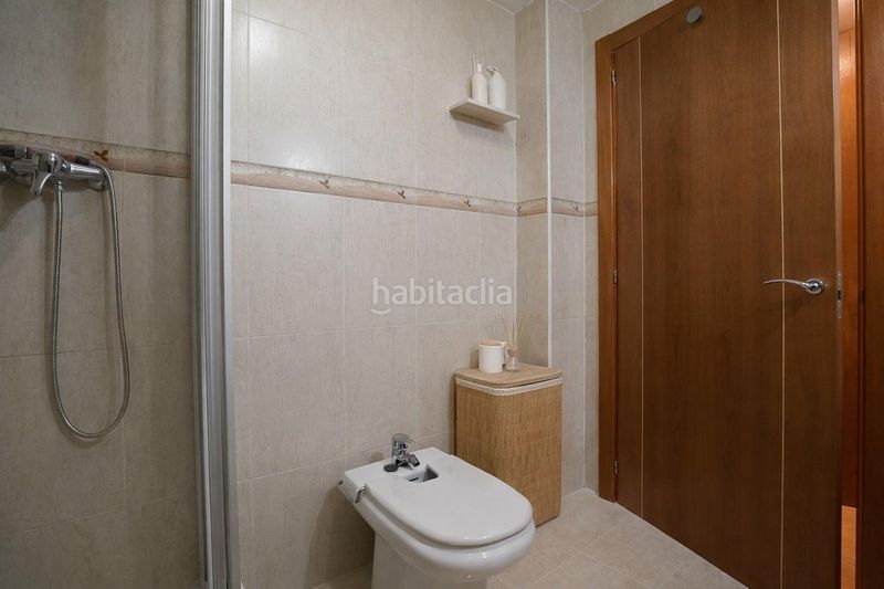 Foto 7ca85b6c-8a5b-40a8-a988-77a13e72f38e. Pis amb aparcament piscina a Barenys Salou