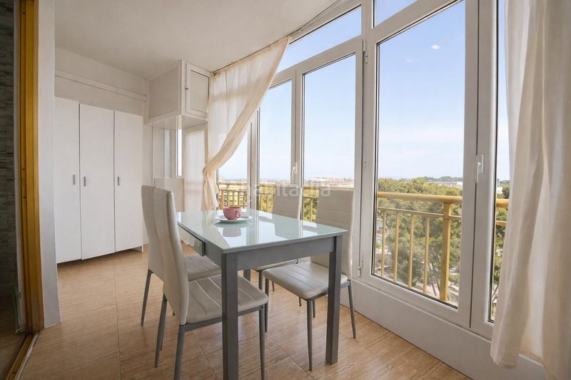 Foto 74454130-7a74-4d00-925e-11244e3610ac. Loft amb piscina a Mar i Camp - Platja dels Capellans Salou