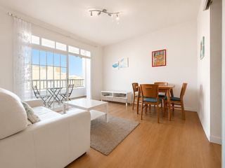 Appartement  Rambla jaume i. Piso de 3 habitaciones en rambla jaume i de cambrils con ascenso