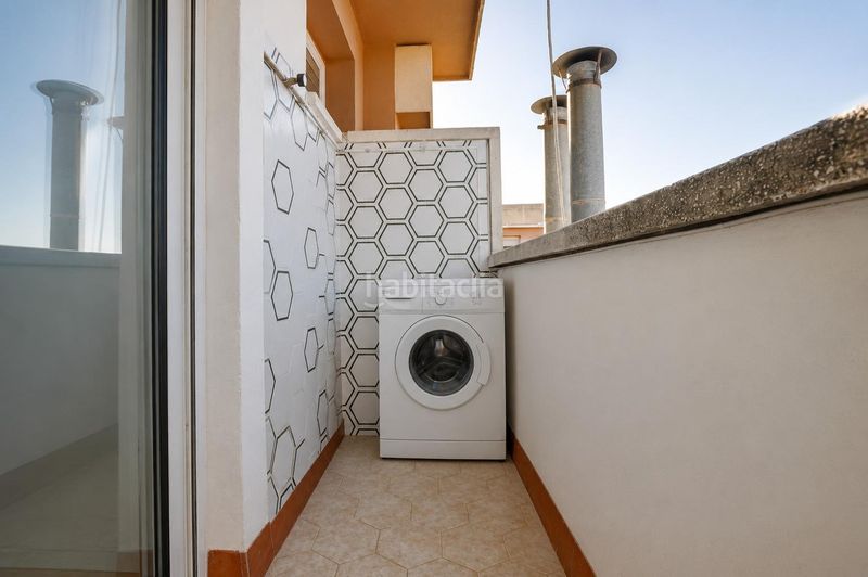Foto e5741aee-6c71-4e3e-a5e6-41873df3114c. Àtic a Centre Salou