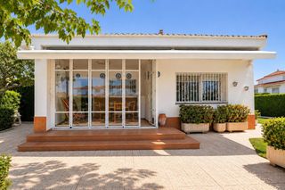 Xalet  Calle garbi del. Casa independiente con jardín y amplios espacios en pino alto, m