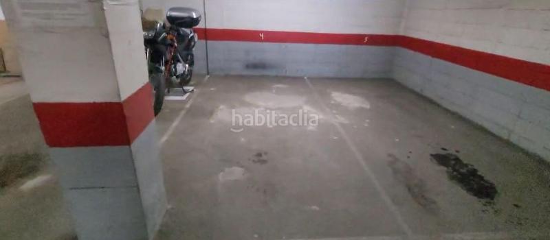 Foto bb1e7309-1350-446c-8600-45fd0f0982ad. Aparcament cotxe a Mercado Alicante