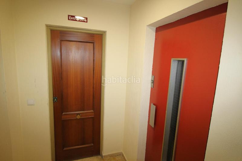 Foto f931f648-f2f8-494e-a968-0bd8af283526. Locale commerciale in Babel Alicante