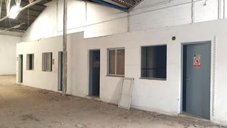 Industrial building in Ciudad de Asís