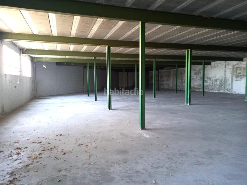 Foto 1870fd92-4d0e-446d-9446-7adb3ed2eff0. Industrial building in Banyeres de Mariola