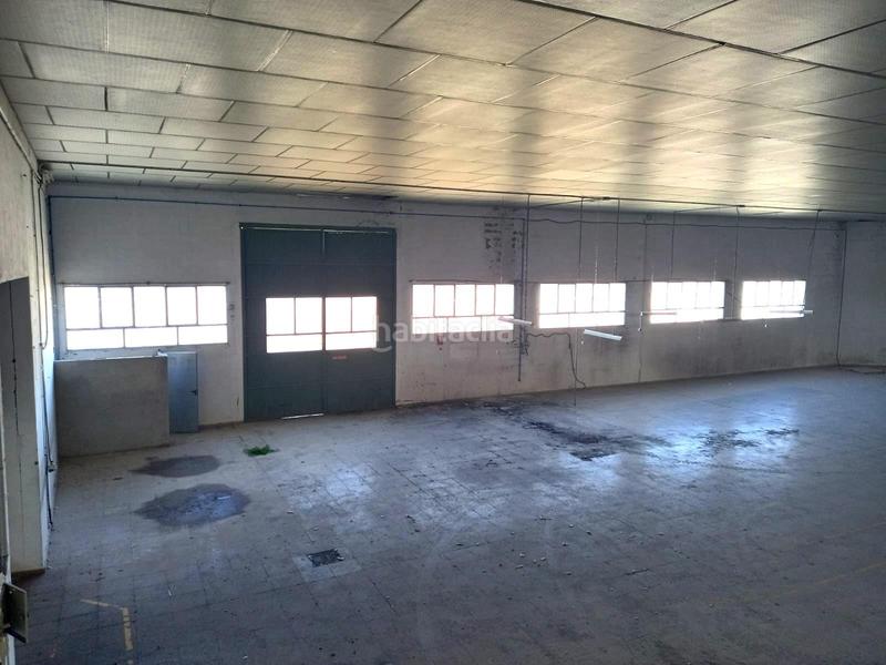 Foto 66ddf0a8-206a-4f68-805e-708f43262e0f. Industrial building in Banyeres de Mariola